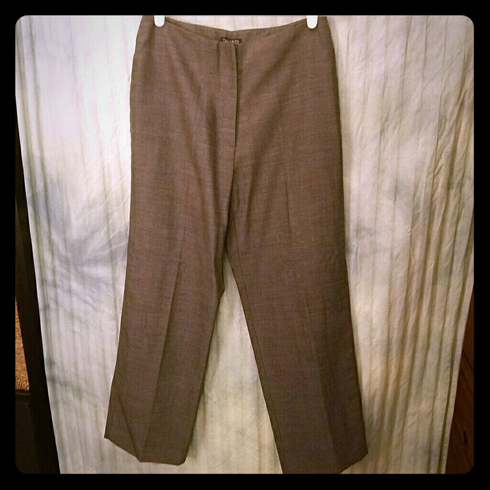 Tahari Capri dark gray dress pants size 6